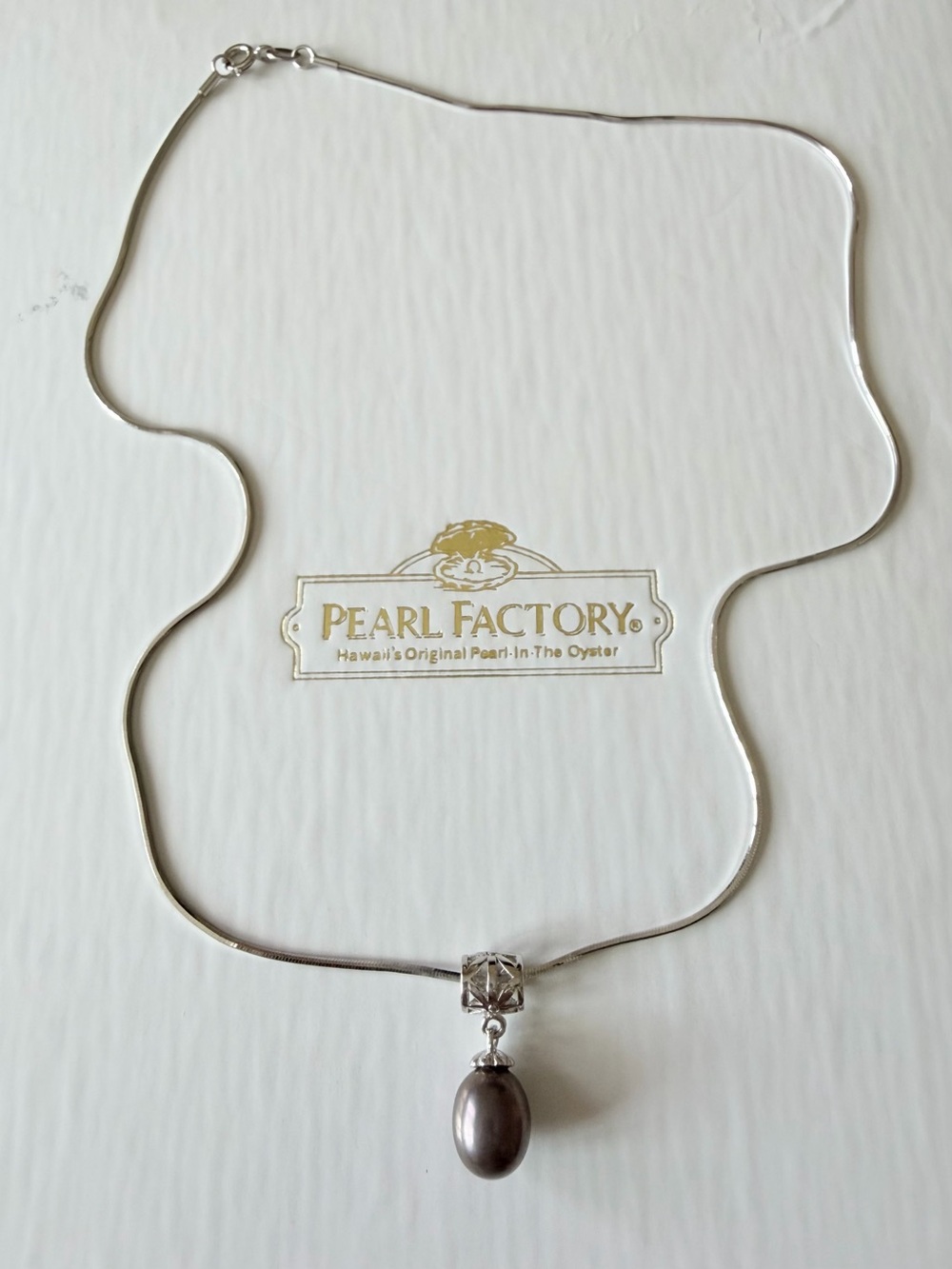 Hawaii Pearl Factory Sterling Silver Necklace with Pearl Pendant
